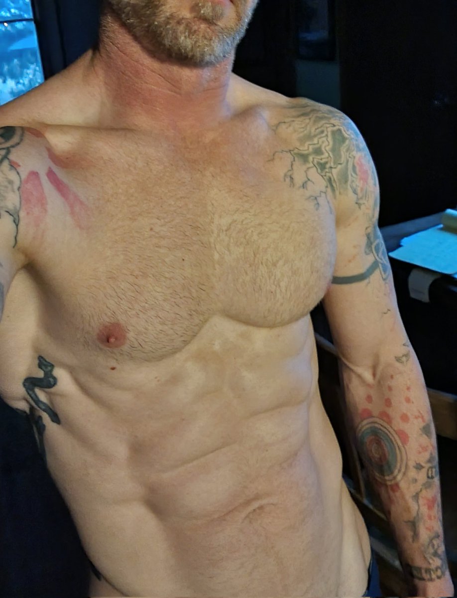 Rattlesnake Cowboy tweet media