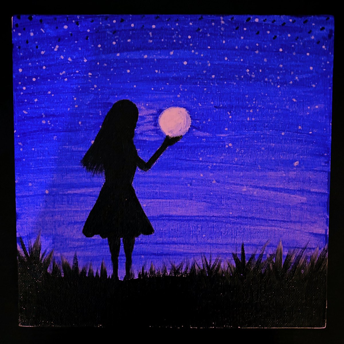 SKR_Daughters's tweet photo. “Nothing can dim the light which shines from within” - Maya Angelou 

A special women’s day painting

Gift it to a woman who would love it or buy it for lighting up any wall of your room

Acrylic on canvas 8*8
DM to buy. Shop to donate

#skrdaughters #happywomensday #paintings https://t.co/f7Ng03xHQn