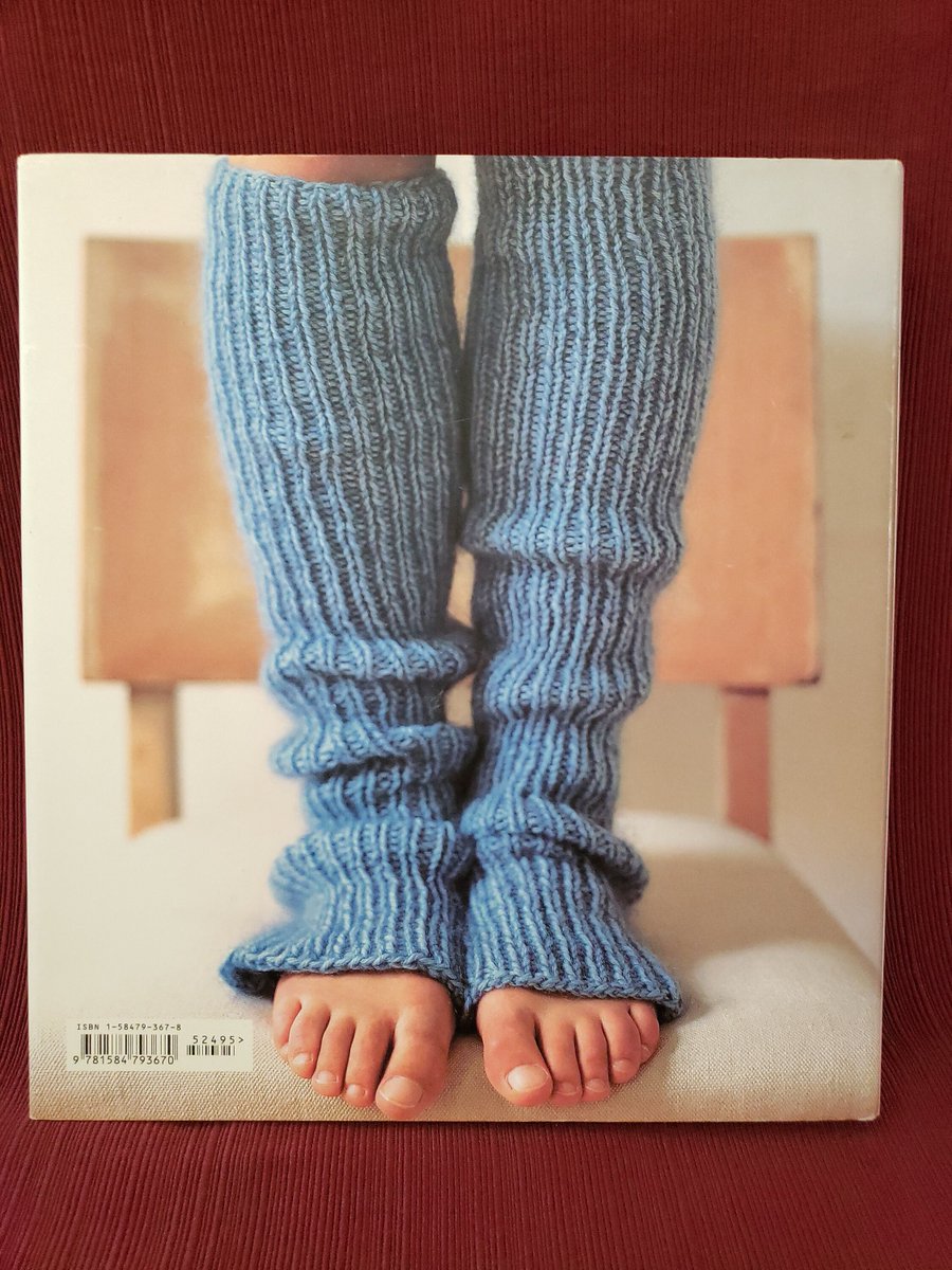 quilts_more's tweet image. Last Minute Knitted Gifts By Joelle Hoverson, Booties, Potholder, Pullovers, Scarfs, Floor Cushion, Yoga Mat Bag, Drawstring Pouch, Sweaters tuppu.net/9a1772f7 #ImagineQuiltsAndMore #Etsy #KnittingSweaters