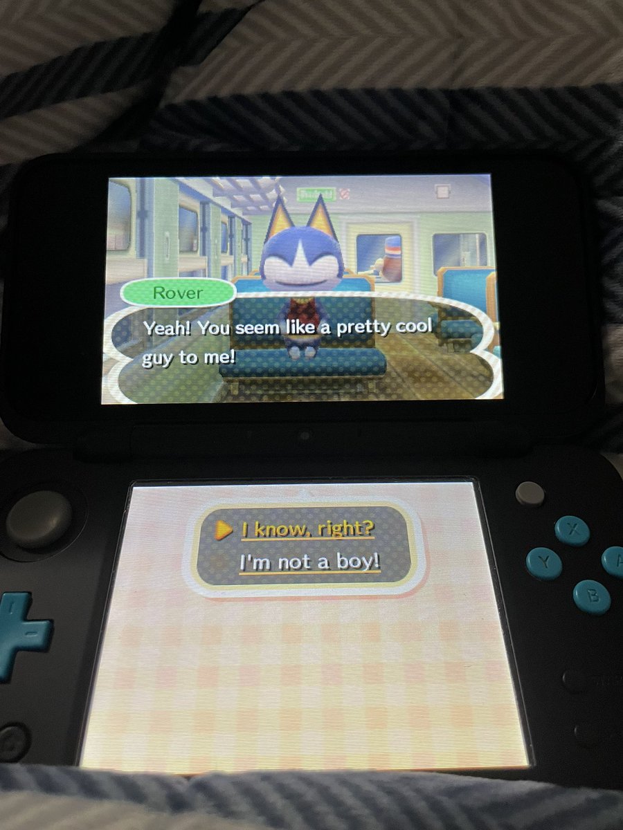 it's still so wild to me that before new horizons, animal crossing games used "cute" and "cool" to determine your character's gender😭😭😭