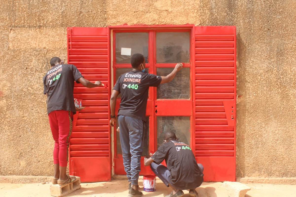 C'est à nous de donner un visage reluisant à cette nation. 🌞
Il suffit que nous le voulions et que nous y travaillons fermement. 💪

Envoie Go au 440 par SMS pour rejoindre la famille. 

#MuryarMatasa 
#NigerDeDemain