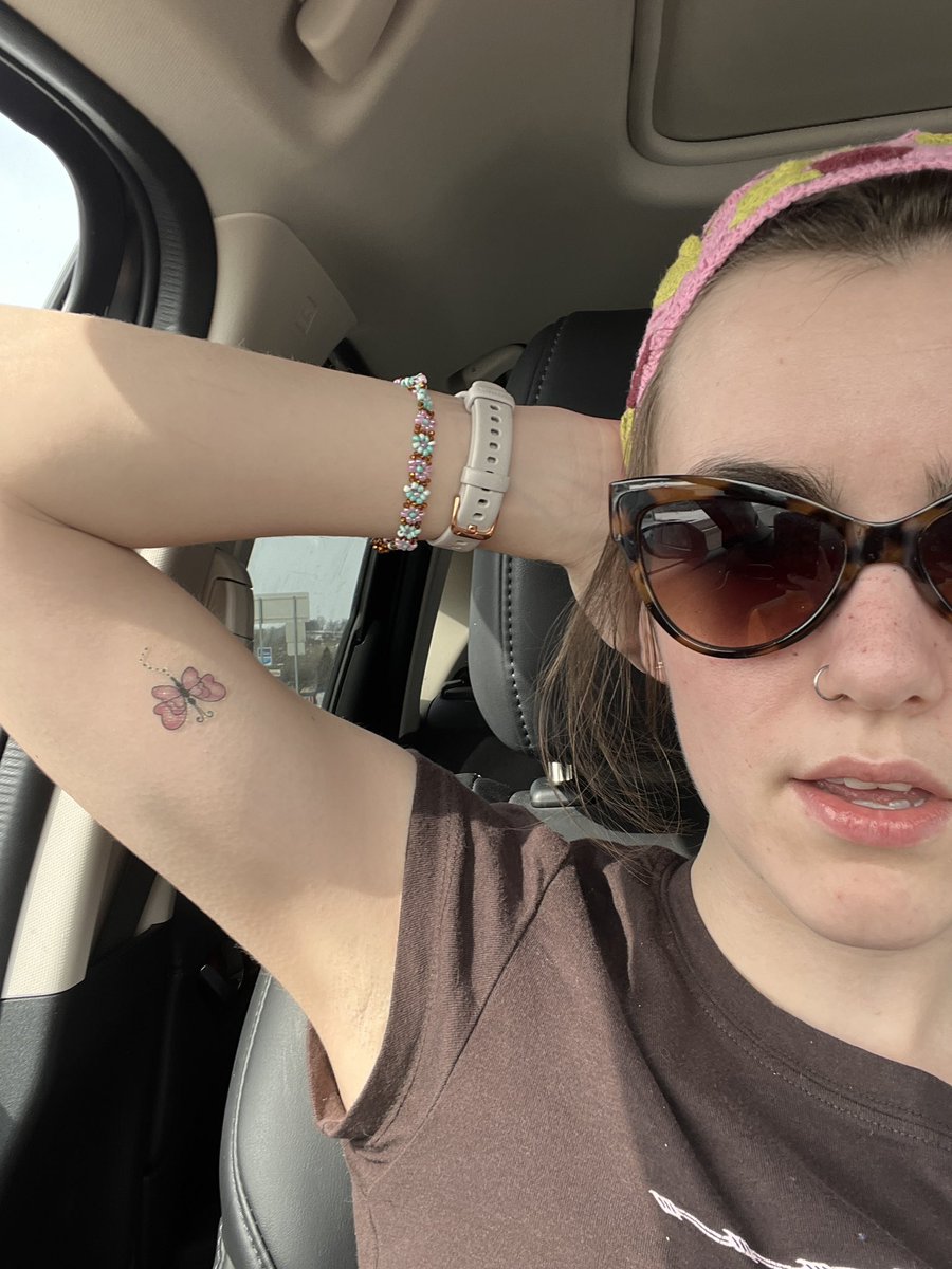 tr1nabean's tweet photo. road trip core https://t.co/T1CtKTGMxW