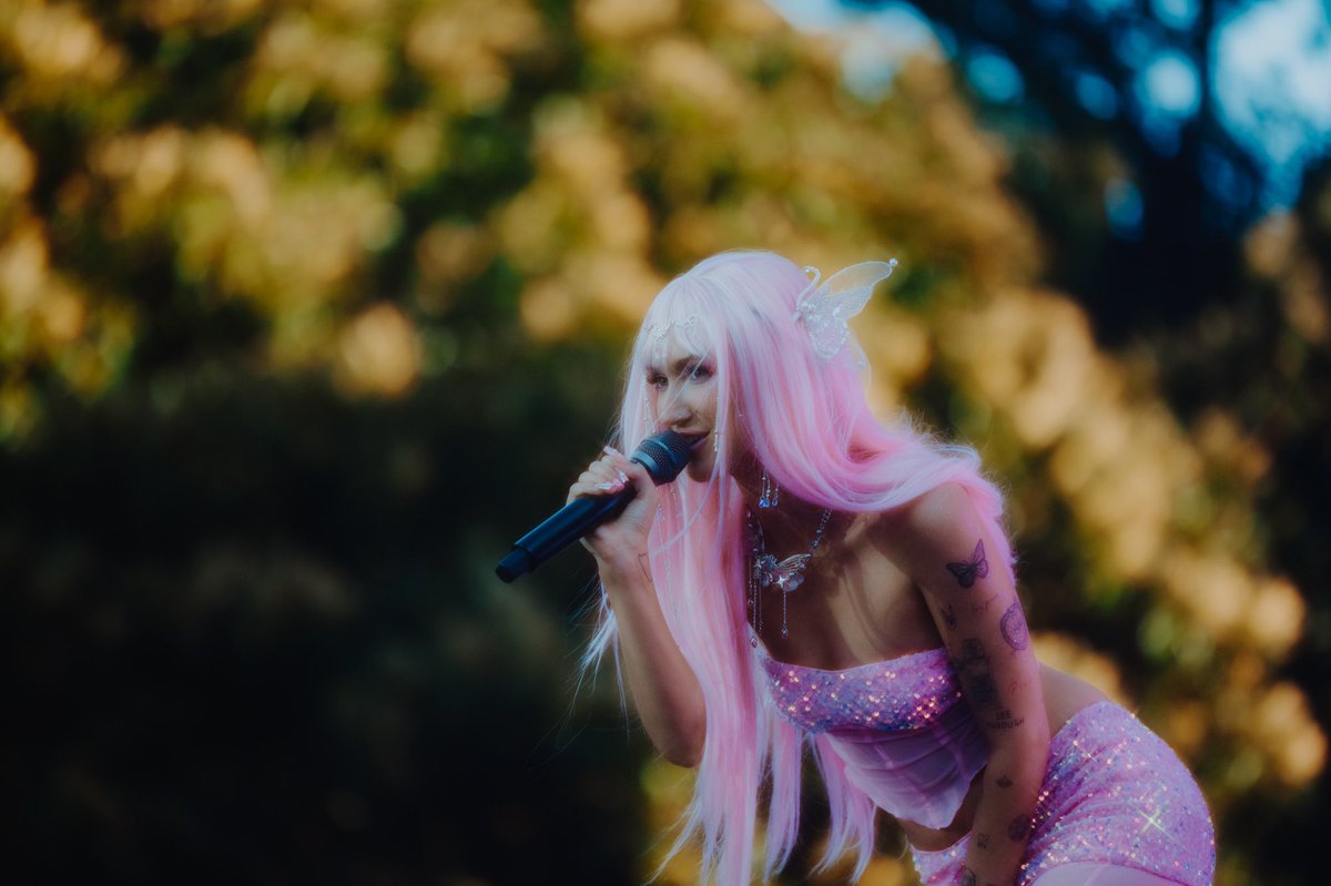 Gxbriellemxry's tweet image. A few moments from @peachprc at Sydney World Pride