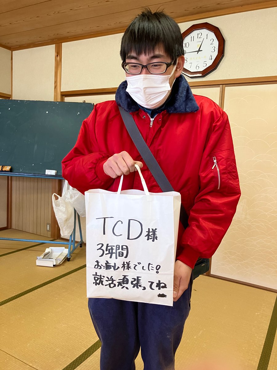TottoriDesign's tweet photo. 2/23 ラスト収穫祭

収穫祭に参加して下さった皆様ありがとうございます🙇‍♀️

TCDとしての活動はこの収穫祭で最後になります

多くの人に参加していただき、団体の目的である『地域の人との交流』を達成できました！

三年間支えていただいた皆様に感謝いたします🥲

本当にありがとうございました https://t.co/ygqbfAa25j