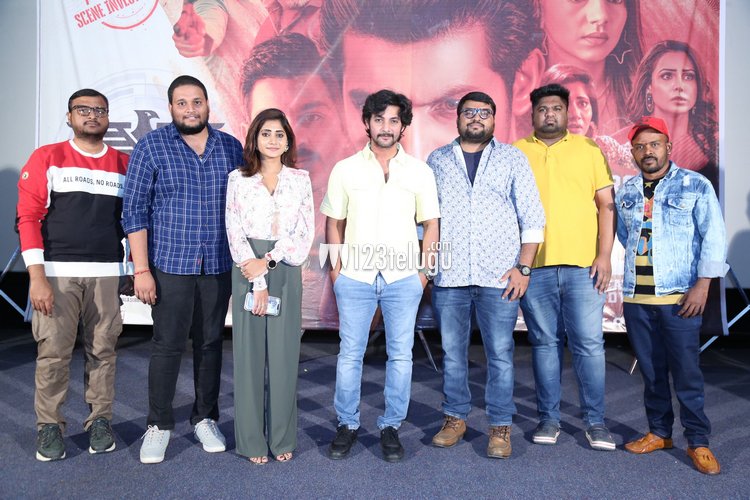 Photos : #CSISanatan Movie Pressmeet

gallery.123telugu.com/content/slides…

#123telugu #AadiSaiKumar #Varshini