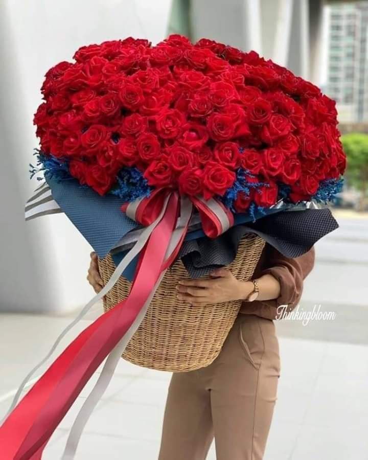 <a href="/Ayetam5/">AYŞE 🇹🇷</a> Hayırlı bereketli sabahlar 
Gönlü yüreği güzel Ablacım 

#8Martdünyakadınlargününüzkutluolsun 
𝐆 ü 𝐧 𝐚 𝐲 𝐝 ı 𝐧 canım Ayşem 
🦋¸¸.•*´☕️🌹💕🌹🥰