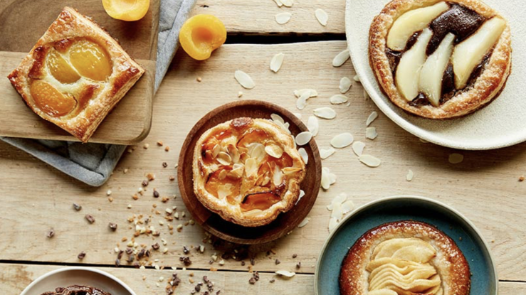 agence_api's tweet image. [#FilAPI] Le Groupe #Sill Entreprises vient d’annoncer l’acquisition de @Terredembruns, société brestoise spécialisée dans les tartes élaborées à partir d’une pâte feuilletée caramélisée dont le concept est breveté… #agroalimentaire
➡️ agence-api.ouest-france.fr/article/le-gro…