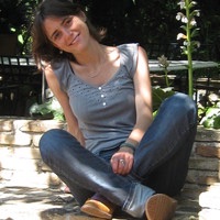 JournalPHP's tweet photo. Anna Ichino (@annaichino) from the University of Milan discusses #VaccineHesitancy https://t.co/7F28bmGV03 #PHPWomen #WomenInPhilosophy This article will be part of our Collective Irrationalities special issue! https://t.co/rKBbf31E6e