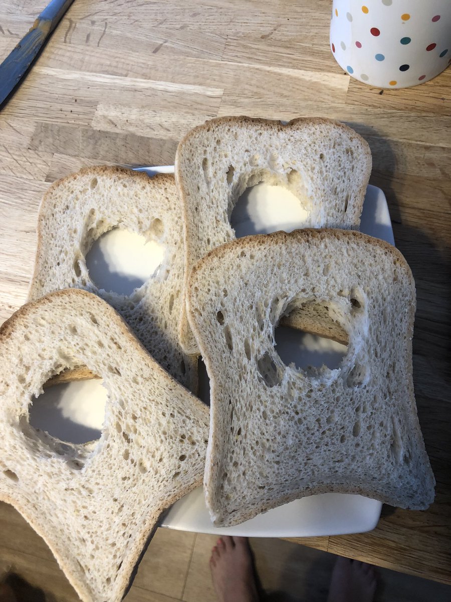 Kelly Gordon tweet media