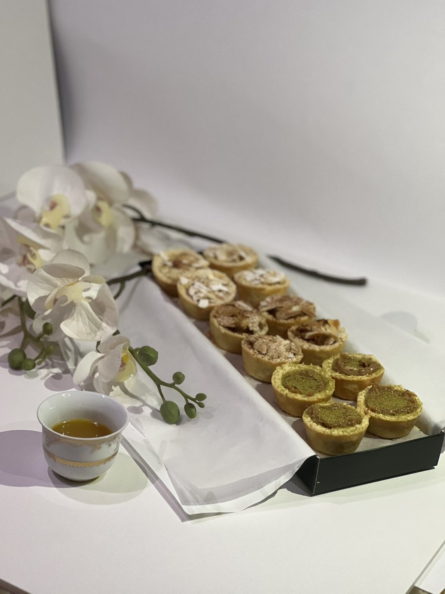 ناصر كافيهات و مطاعم tweet media