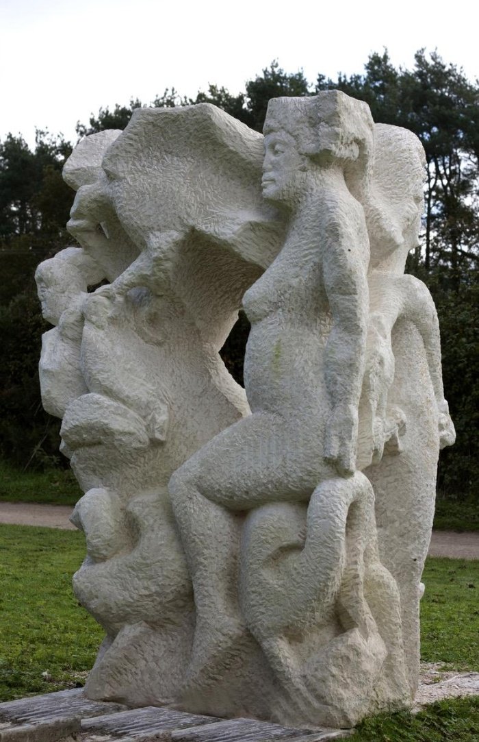 PSSAtweets's tweet photo. 💥 NEW! #SculptureoftheMonth chosen by @gordonchls  "Jon Edgar captures both the nature and symbolism of water in his 2014 stone figure group 'Trisantonis' (the Roman name for the River Arun translates as ‘the trespasser’) created here with the public" @RSPBPulborough #westsussex https://t.co/4pF97fhAGA