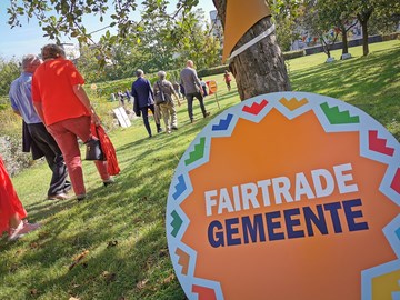 Sinds de campagne FairTradeGemeente in 2019 in een nieuw kleedje werd gestoken, moet de titel tweejaarlijks herbevestigd worden via de Fair-O-Meter. Meerhout behaalde opnieuw de beste score 🌟
