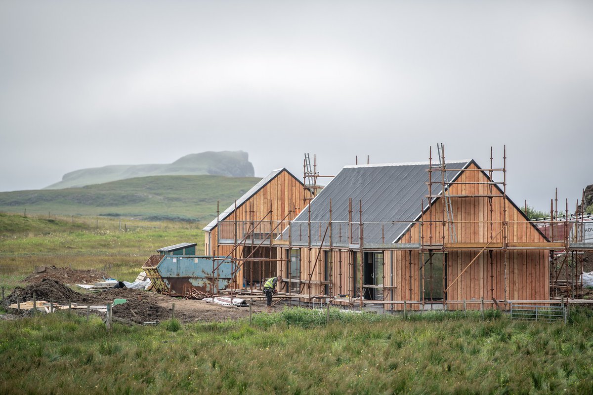 Our off-site prefabrication process allows us to work in all weather, greatly improving the build quality. It reduces manufacturing waste by 90% and is a safer environment to work in! #prefabhouse #kithouse #kithome #modularconstrucation #sustainablebuild