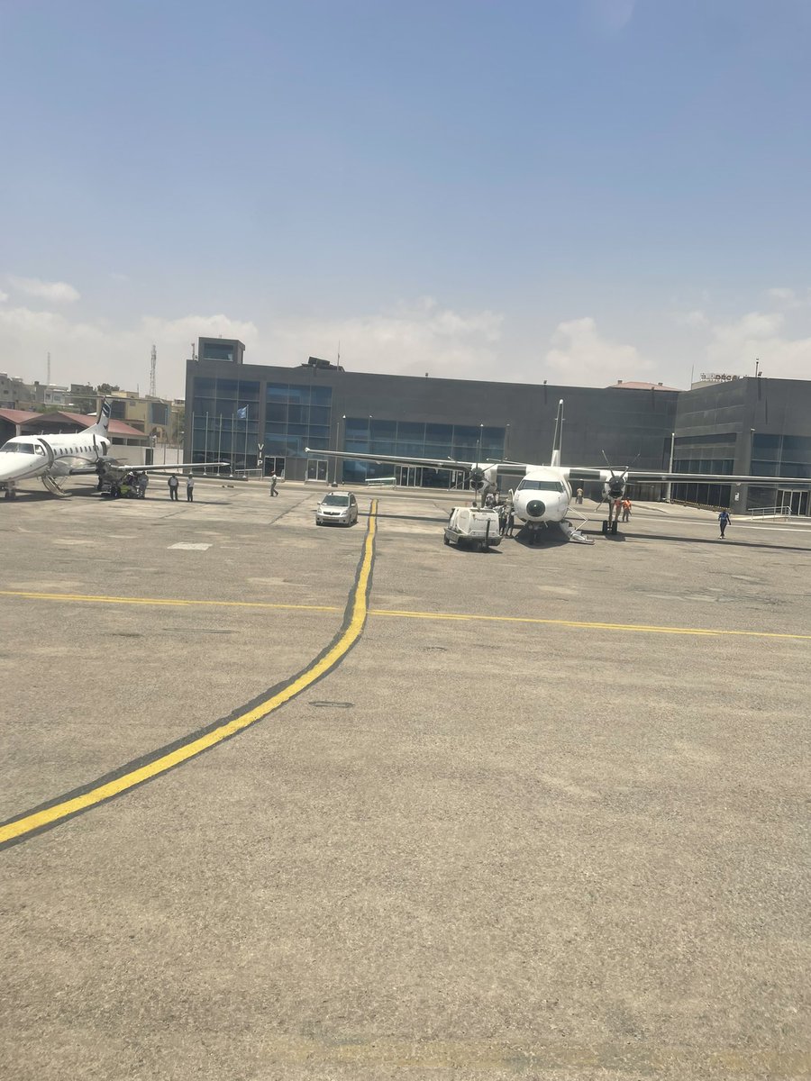 M.M. Dhoore tweet media