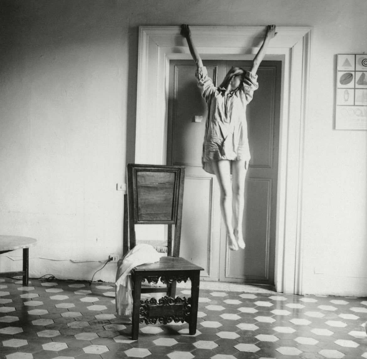 setantabooks's tweet photo. Francesca Woodman https://t.co/nPjJUGNO8c