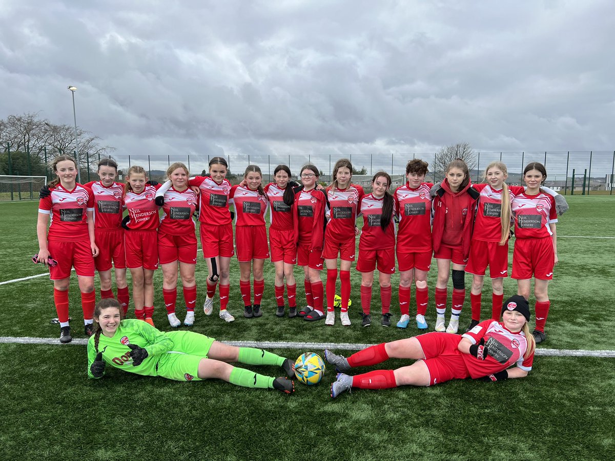 afcl14s's tweet photo. On International Women’s Day, we’d like to shout out our amazing team, who constantly strive to improve &amp; be the best version of themselves. 

We’d also like to shout out to their Mum’s, Grannies &amp; all the women who come along and support our team to help them along!! 🔴⚪️❤️⚽️ https://t.co/dJw9lzNK9D