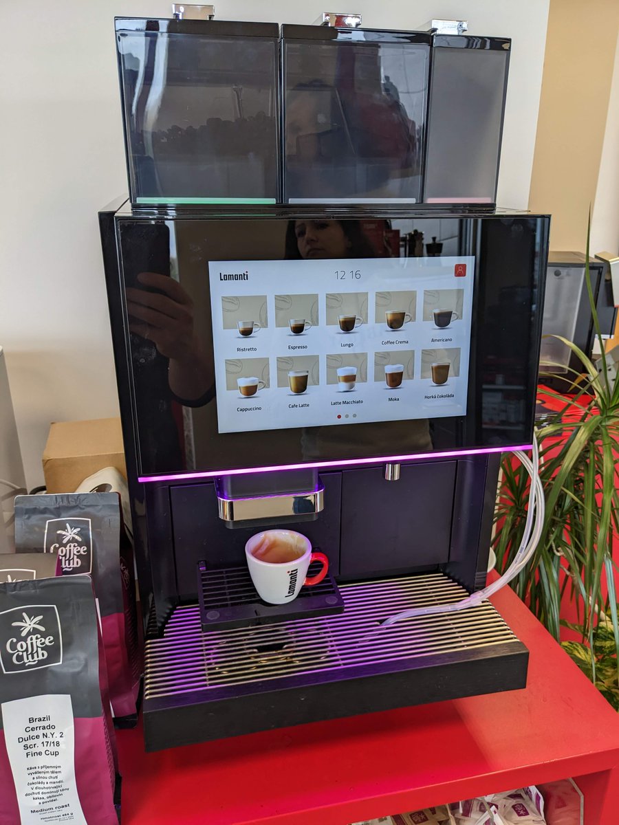 Kava_cz's tweet photo. Nový přírůstek v naší nabídce je Lamanti X4602. Ochutnali jsme kávu už z ledasjakých kávovarů. Ale tady se limitně blížíme kávě od šikovného baristy.
https://t.co/mPEfXO36IV https://t.co/XGUEsuuuHL