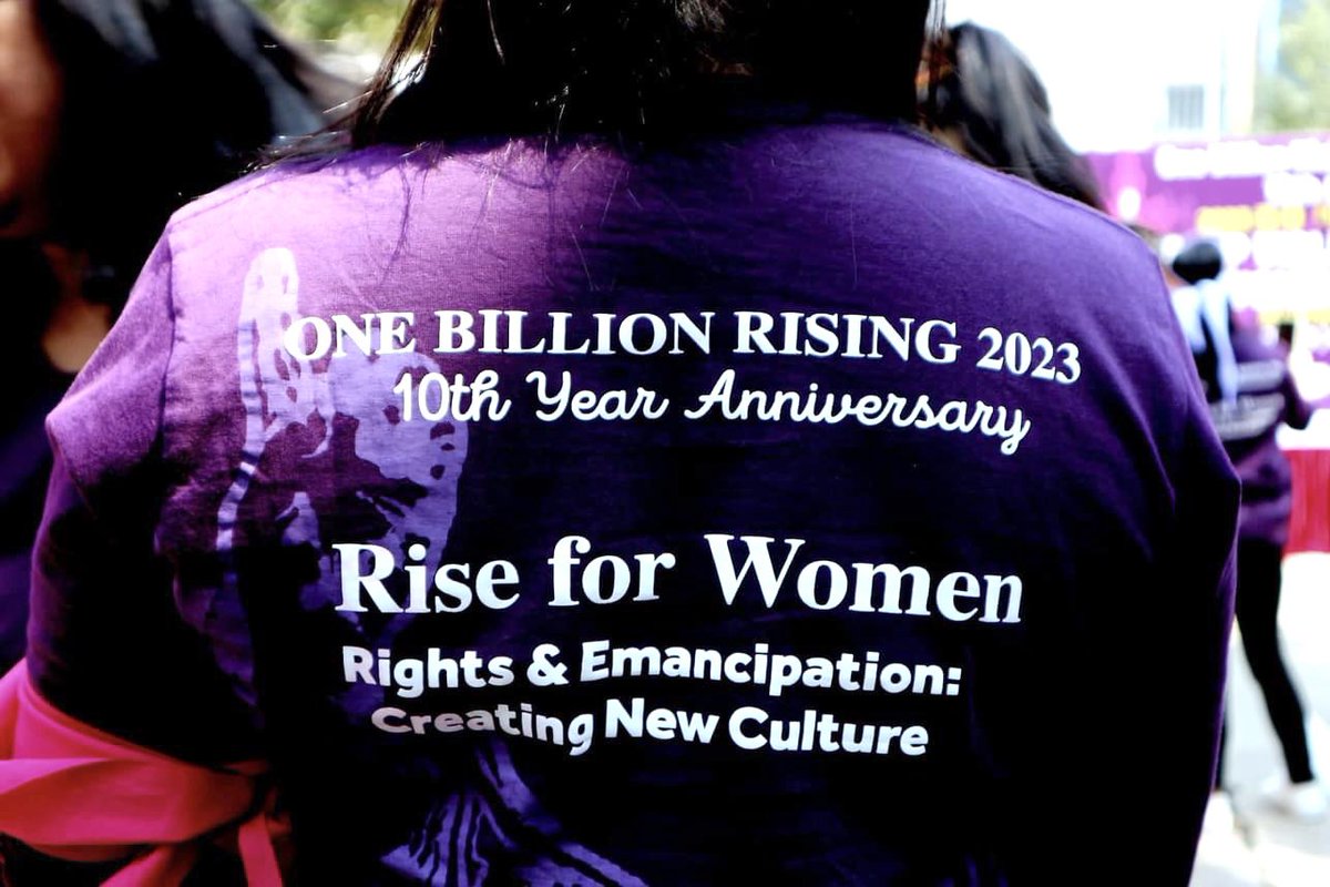 AsianMigrantsHK's tweet photo. Hong Kong Women Unite!

On this international Women's Day, the Hong Kong women from various sectors and nationalities came together and united to continue to call on the Hong Kong Government to have equal rights for women.

(Photos: OBR-HK 10th Anniversary March 5, Central) https://t.co/cxKXn0sBI7