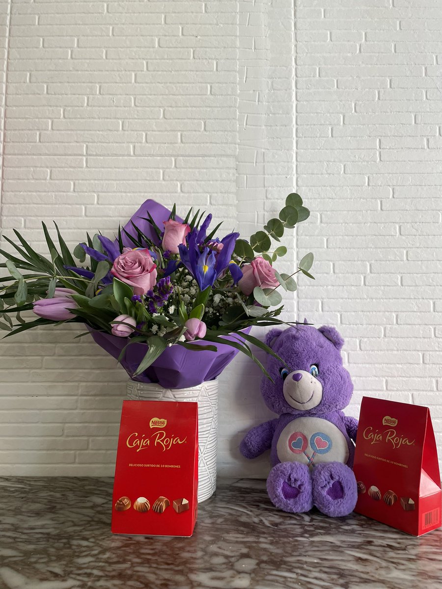 florquimia's tweet photo. 8M 💜💜💜💜💜💜💜💜

📍C/ Derechos humanos,14
📞919474821
📞641323118

⏰ L-D DE 9:00 a 21:00

#Madrid #ramos #peluche #bombones  #8Marzo #flores #plantas #centros #regalo #M30 #DiaInternacionalDeLaMujer https://t.co/PdDwSBgZgA
