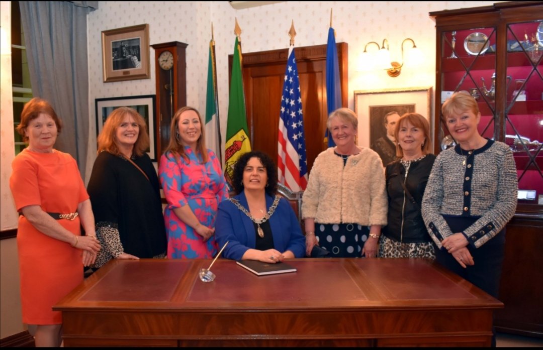 Happy #InternationalWomensDay2023 to all the girls who play for <a href="/AvondaleUtdFC/">Avondale United FC</a> and the women who help our club ⚽💙⚽💙. <a href="/maryrdes/">Mary Rose Desmond</a> <a href="/TheVenueBars/">TheVenueBars</a>