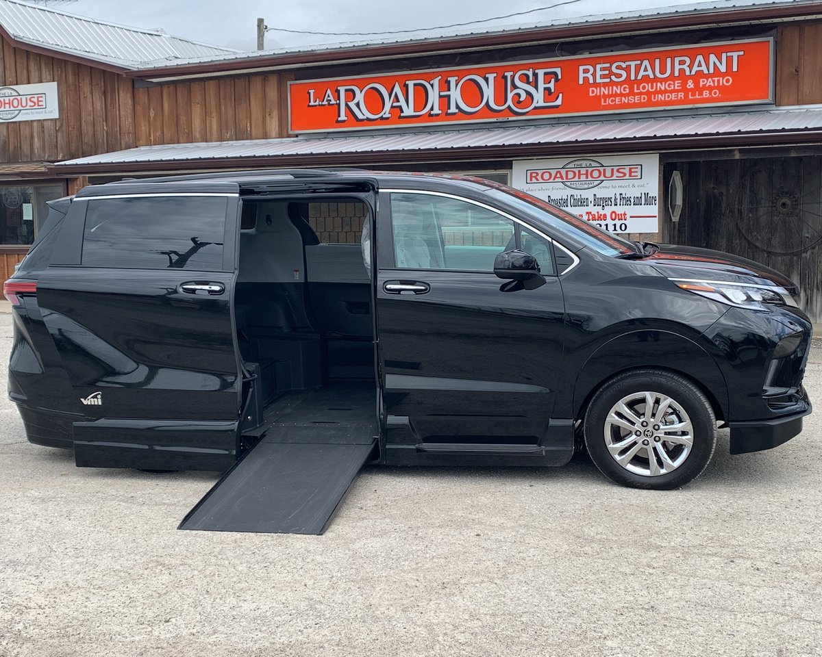 SilverCrossAuto's tweet image. This 2022 Toyota Sienna XSE equipped with VMI Northstar equipped with power sliding doors, a suspension kneeling system and an in-floor power ramp is Daniel's third accessible vehicle and helps gives him independence! Call us to make accessible driving easy! 1-844-799-5464