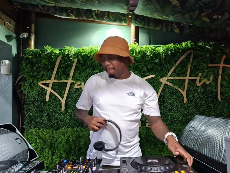 Art & Sole_SA tweet media
