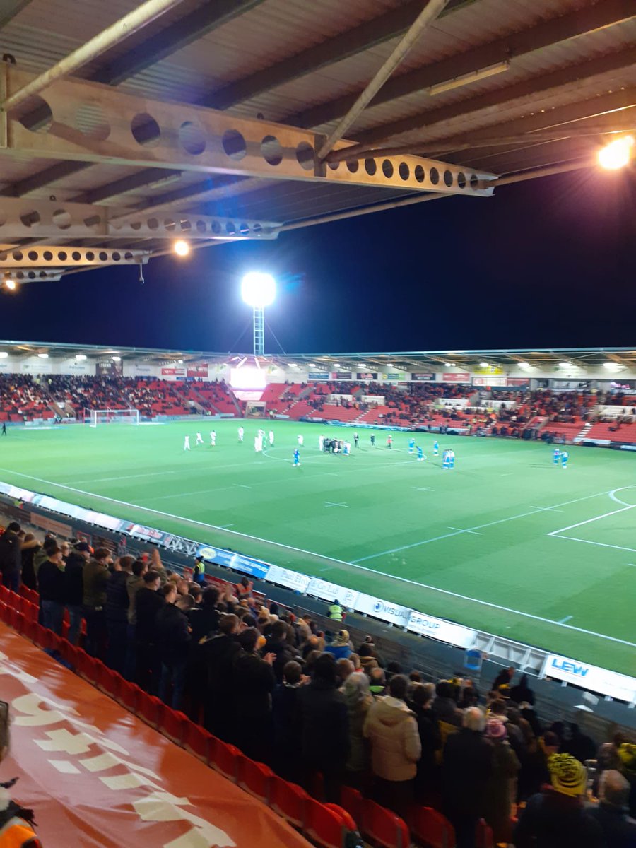 UniCampusDon's tweet photo. Strong partnerships are forged both on and off the field. Great to see some of our senior #UCDon staff members supporting # DRFC alongside their @CDSportsCollege counterparts.

Despite Rovers' loss to Harrogate Town, our staff members had an amazing time! ⚽ https://t.co/GcE4ErrfBs