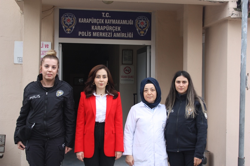 Kaymakamımız Sayın Ruveyda KAHRAMAN ŞIKTAŞ Kamu Kurumlarımızda görev yapan kadın personellerimizi ziyaret ederek 8 Mart Dünya Kadınlar Gününü kutladı.