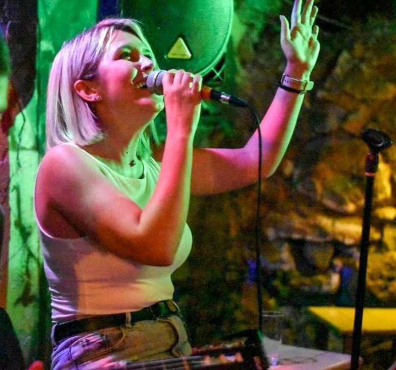 mustang_bend's tweet photo. We wish a Very Happy Birthday to our beloved #singer Mirela Honđo! All the best to you! ❤️Happy International Women's Day to all women as well! 

#Mustang #Rock #Band #HardRock #BosniaAndHerzegovina #Mostar #Birthday #HappyBirthday #OneRecords #Belgrade #Serbia #OnWithTheFight https://t.co/AStDkmYm0Q