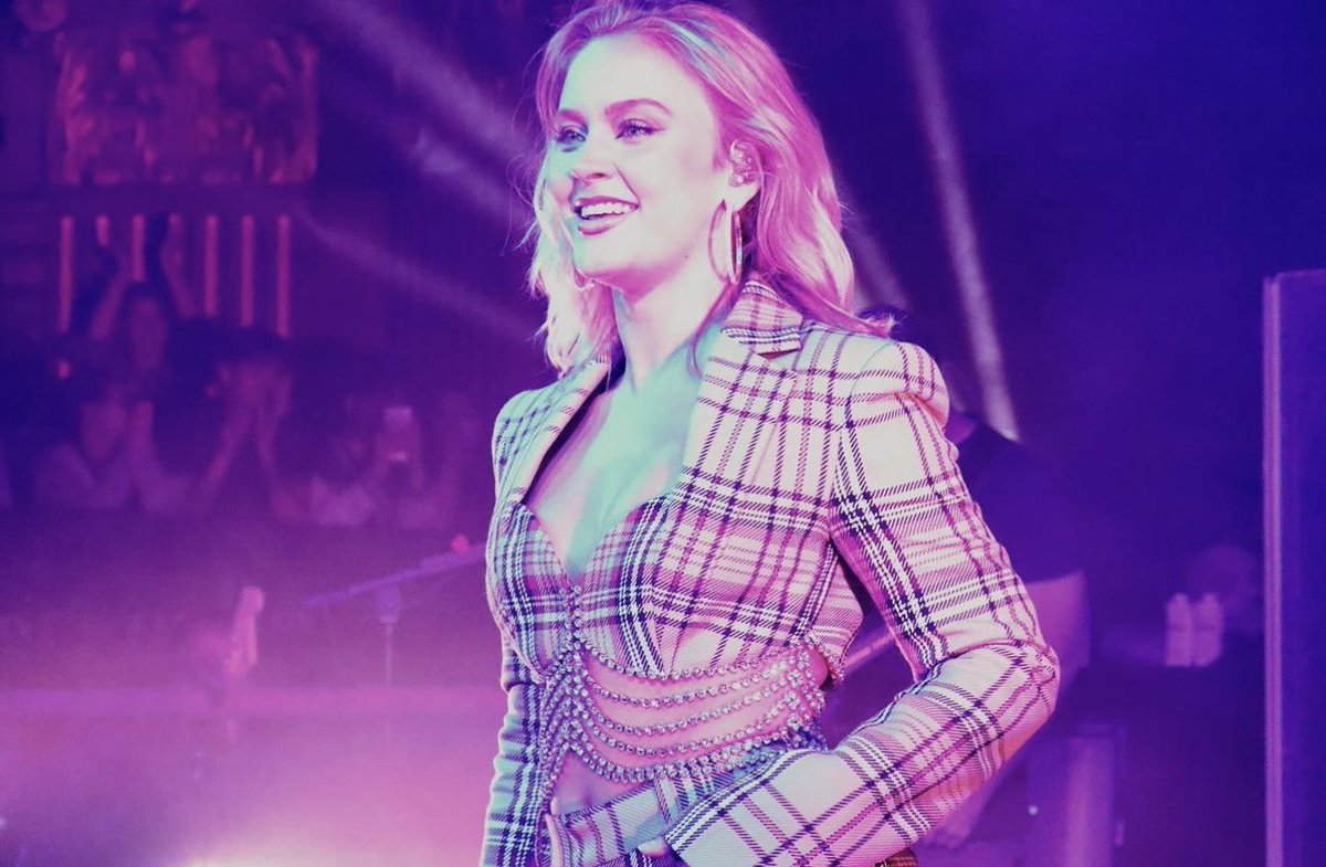 toyahann_'s tweet photo. Happy International Women’s Day!!🫶🏼
Celebrate the women in your life, always, uplift them, love them and rally for them. They deserve it❤️‍🔥
#InternationalWomensDay #WomenInMusic #womenempoweringwomen 

@edenhunter_ @whoisfable @zaralarsson @carparkband https://t.co/i72U28S9Ay