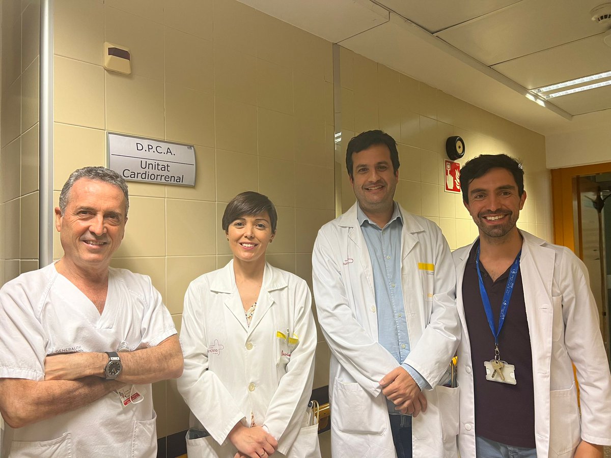 franpastorperez's tweet photo. Finalizamos nuestra rotación en Unidad Cardiorrenal, ejemplo de liderazgo en la atención del paciente , docencia e investigación. Maravilloso equipo. Nos hemos sentido como en casa...y un buen final además @jlgorriz @DrMontomoli @rdelaespriella @yulnunezvill https://t.co/xdNNsnkpk3