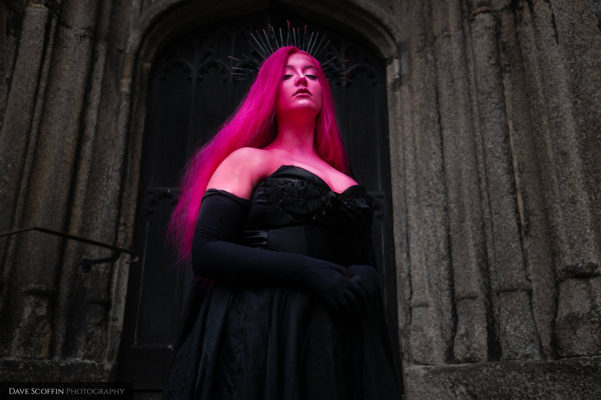 Taken at a comiccon in Plymouth at the weekend with the wonderful <a href="/SaatuCosplay/">CJ</a>  and a bit of inspiration from <a href="/lindsayadler/">Lindsay Adler</a> and <a href="/CKnightPhoto/">Chris Knight</a> with the edit.