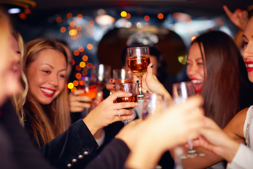 Travalue_ie's tweet photo. 🥂Girls Break Budapest
✨3 Nights - From €245pp
Celebrate International Women's Day & book a 3 night break with your gal pals to Budapest.
Includes:
✈️Flights
🏨 4* City Inn Hotel
👙Széchenyi Thermal Bath - €45pp
👉https://t.co/gWMfi8dFrt
#IWD2023 #travalue #budapest https://t.co/G8K4erjoas