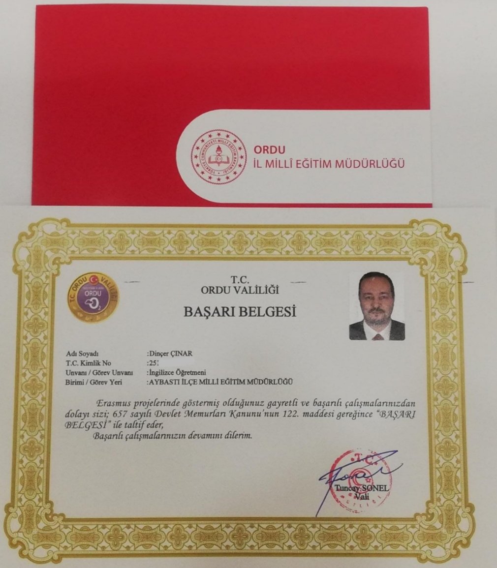 dincer_cinar's tweet photo. Erasmus+ projelerimizden dolayı, bizleri daha çok çalışmaya teşvik edici taltiflerinden dolayı, Ordu Valimiz Sayın @tuncaysonel, İl Millî Eğitim Müdürümüz Sayın @mfvargeloglu ve İlçe Millî Eğitim Müdürümüz Sayın @HasanAcuORDU 'ya teşekkürlerimi sunarım. https://t.co/UgAZ3fqWab