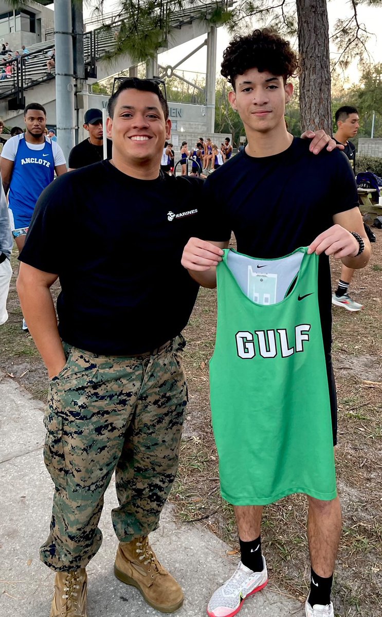 edwin7ghs's tweet photo. Fun meet yesterday at @rrhsknights! PRd on the 200 by .4 and ranked #1/24. @GulfHighTrack @gulfhighschool @GHSbucsfootball @PascoCoSports @PascoCountyFB @Andy_Villamarzo https://t.co/rCvWIXLFjt