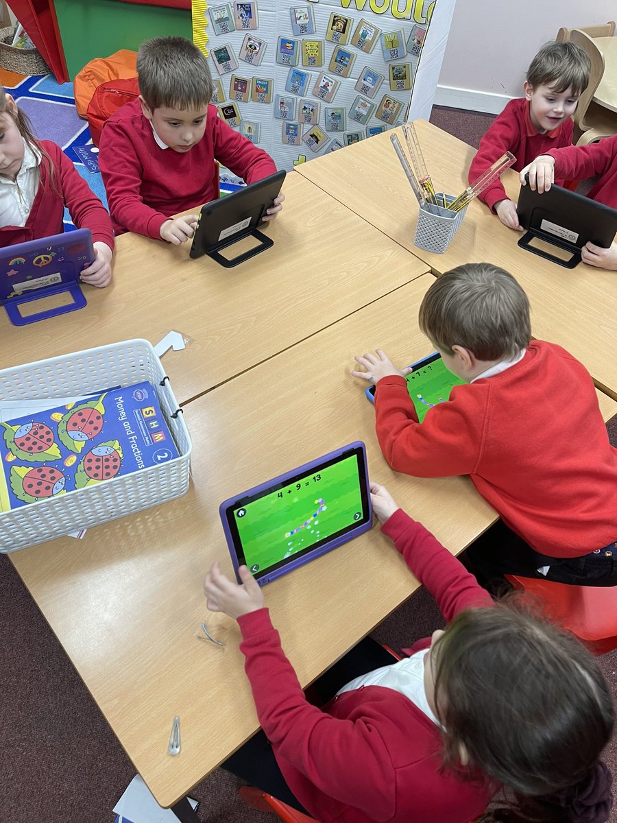 MissOrrP2's tweet photo. Applying our knowledge of coins to different concepts! 🪙  @DeansPrimary https://t.co/XmoBAFQghi