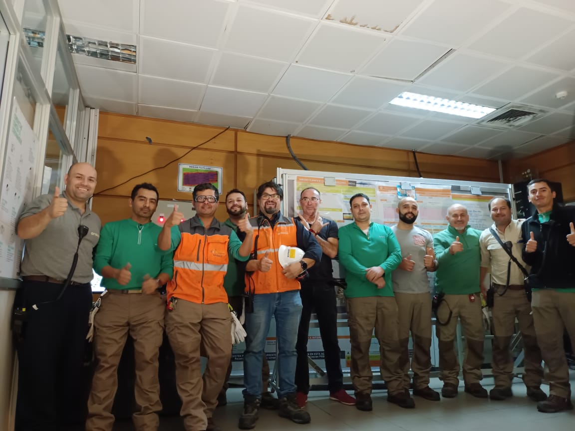 CelulosaAldea's tweet photo. Tremendo apoyo... Cómo directiva estamos muy contentos #negociacion2023 nuestros colegas están mucho más comprometidos #arauco #celulosa https://t.co/Ke941sJ7vi