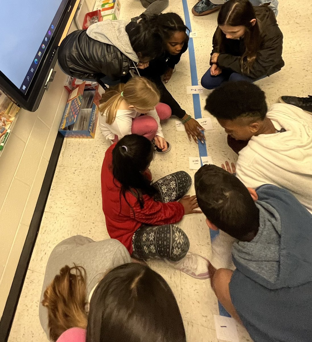 Rmorrison_hasty's tweet photo. 5th grade creating an interactive line plot and reviewing equivalent fractions on a number line! #raisingthebar #notaworksheet #interactivelearning @MRegan0123 @Beth_Coryell @JanetMarotte777 @Hasty_Huskies @mgrant_2000 https://t.co/ubQCvbZXsE