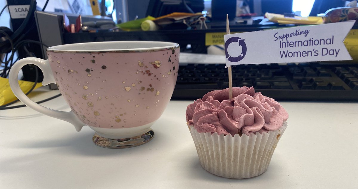 vivfernside's tweet photo. Mmm time for coffee and cake celebrating International Women’s Day. #lovemyjob #Internationalwomensday @BoltonCollege https://t.co/AKu2VTKlRP