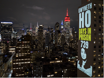 DavidAltonHL's tweet photo. On International Women's Day the Cttee for Freedom in Hong Kong has splashed images of HK women political prisoners across New York's  skyline -  Gwyneth Ho, Alice Wong Yuen-lam, Jessica Chu Wai-ying, Claudia Mo, &amp; Chow Hang-tung: their only crime is to love Hong Kong &amp; freedom https://t.co/2QgWGmtHCC