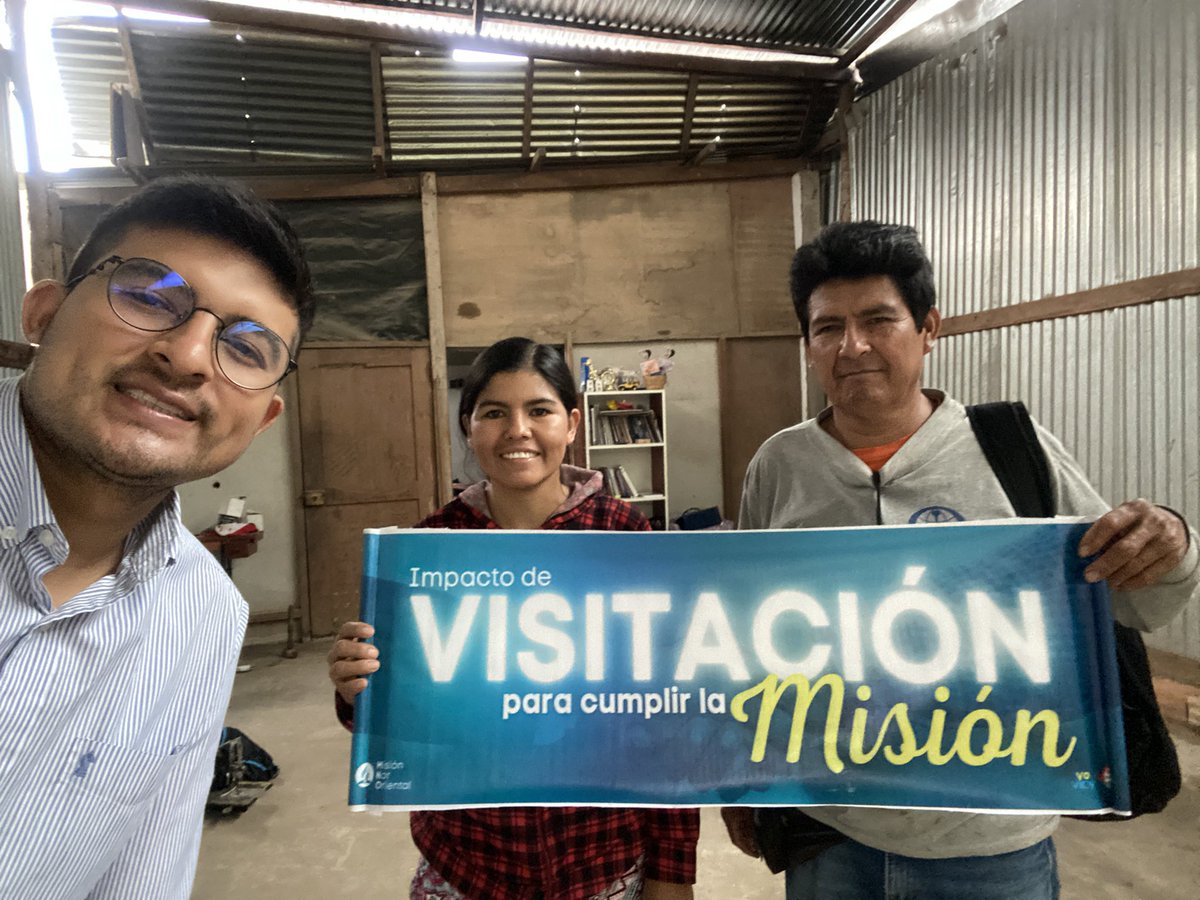 PrAndyBecerra's tweet photo. 👉Visitar los hogares de la iglesia es una oportunidad para conocer mejor a nuestras familias y para ofrecer apoyo y amor a aquellos que lo necesitan #VisitaciónMNO #RID #Reavivar
👏Participamos de impacto de visitacion en Adventistas - MNO apoyando al Distrito de Morales B. https://t.co/nRgRcEgV6G
