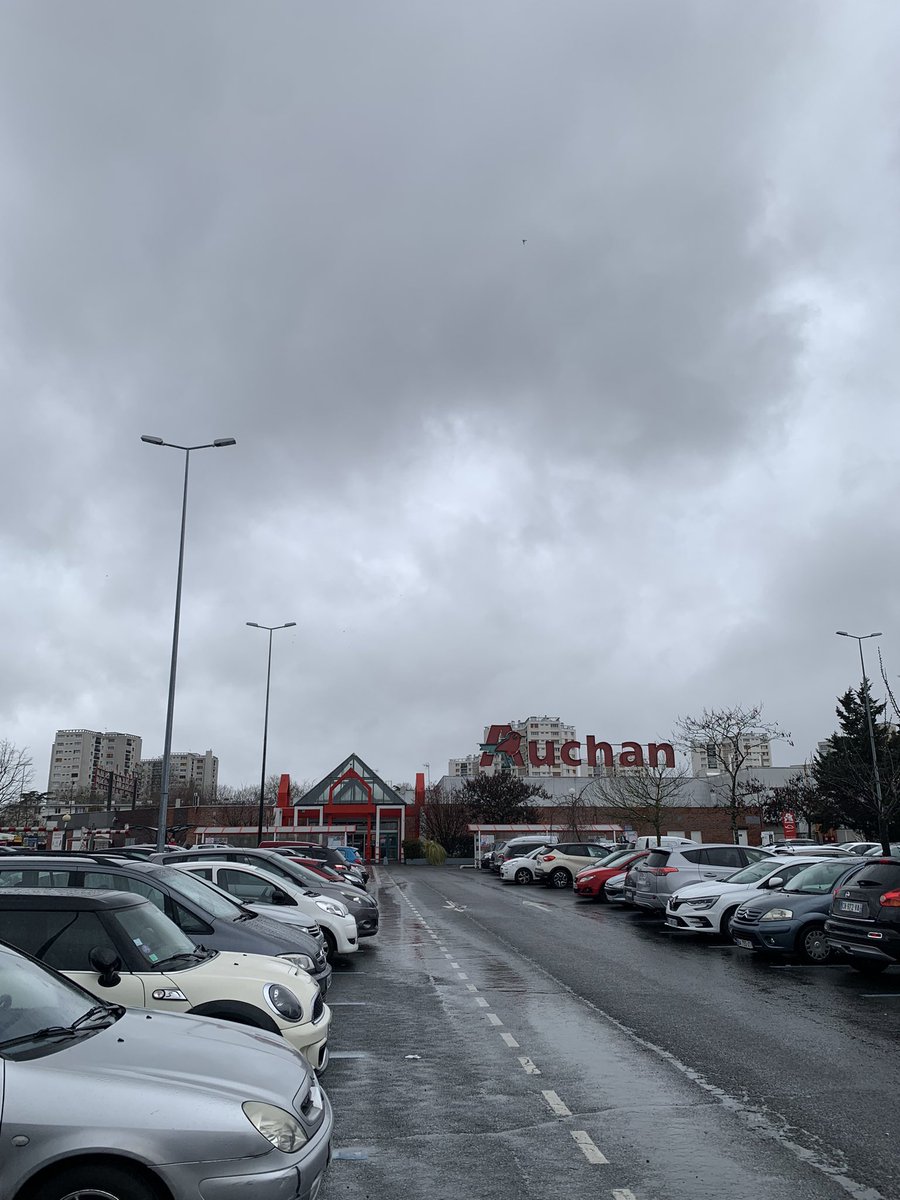 Soisy-sous-Montmorency. Je suis à peu près sûr qu’un banlieusard russe s’y sentirait comme chez lui.