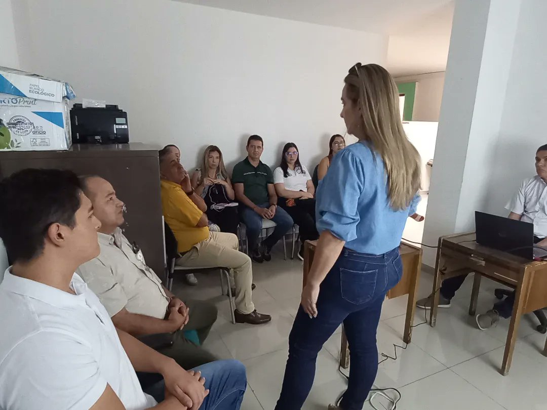 OficinaNorte's tweet photo. Socializaciones del II semestre de 2022 de los procesos de Comunicaciones y Atención al Ciudadano, con base en los acuerdos de gestión, @valle_agro y grupo de apoyo de @SecEducaValle, Gagem #8, de igual manera, con la unidad de @rentasgobvalle y #DefensoríaDelPaciente. https://t.co/tMtJAuAFtW