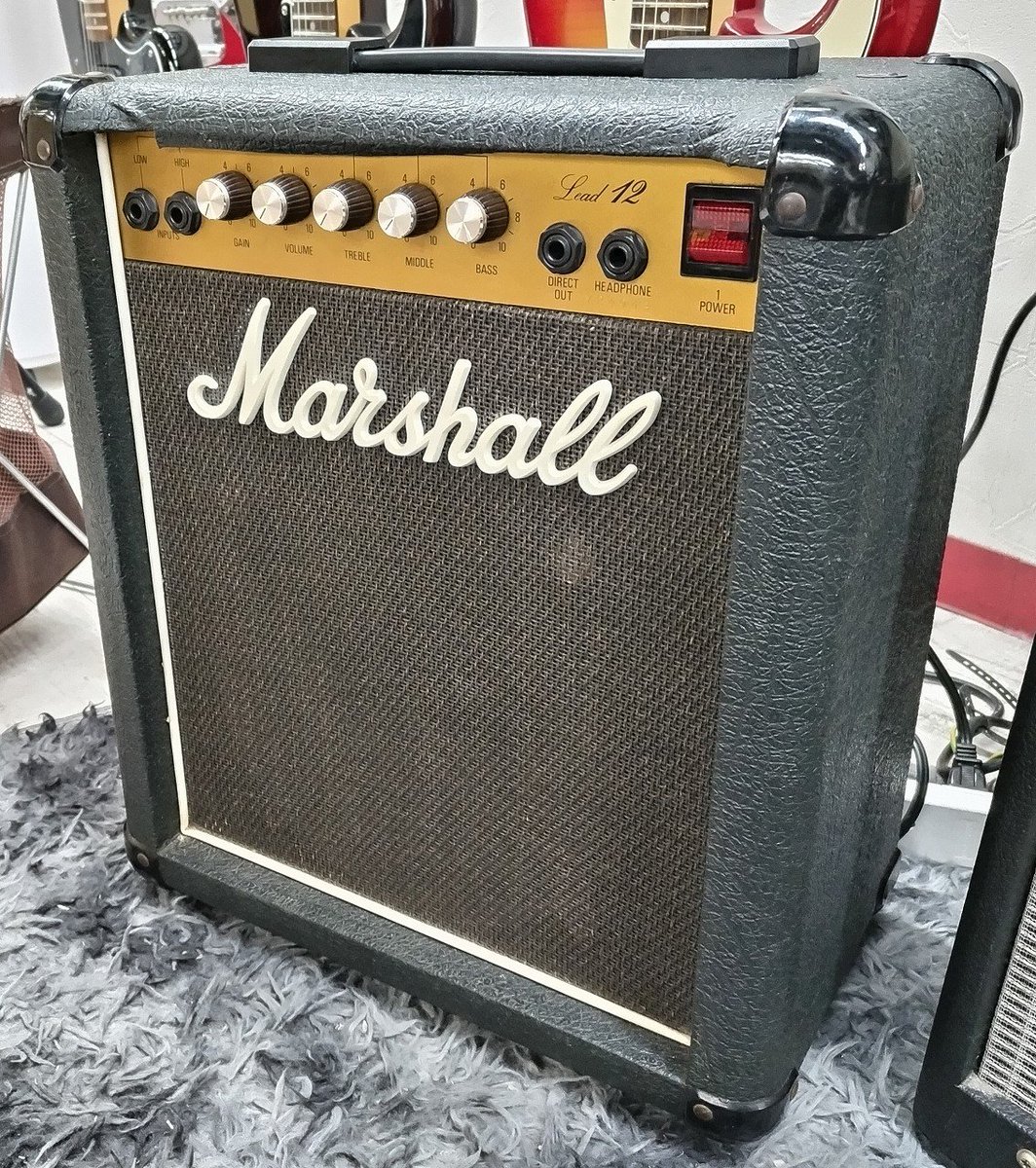 1484_shinjuku's tweet photo. 【1階中古アンプNEWS】
#Marshall #Lead12 Model 5005が中古入荷!!
後期型最終期のYシリアル、トランジスタアンプの名機
と謳われたサウンドは現代にも通用するかっこよさです!!
Phoneアウトを備えているタイプなので、自宅でも使えます。ぜひ、お試し下さいませ!!
https://t.co/JMbFS5kamH https://t.co/MUlDmJMvJl