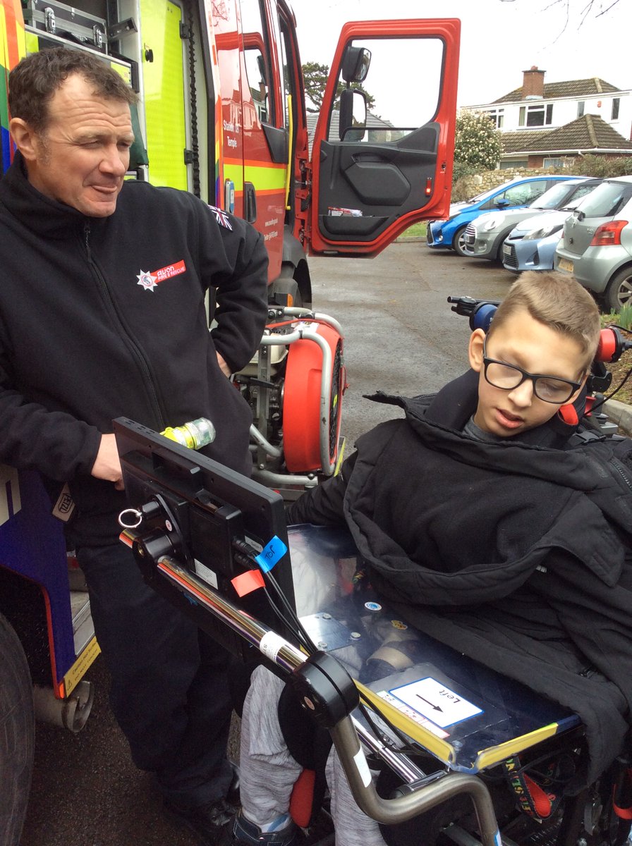 claremontschbri's tweet photo. .#NationalCareersWeek2023 has brought some interesting visitors in school for us to experience their world of work. Huge thanks to Temple Cloud fire Station for sharing their equipment and 🚨sirens.🧵1/2 https://t.co/GTXKqYcCJH