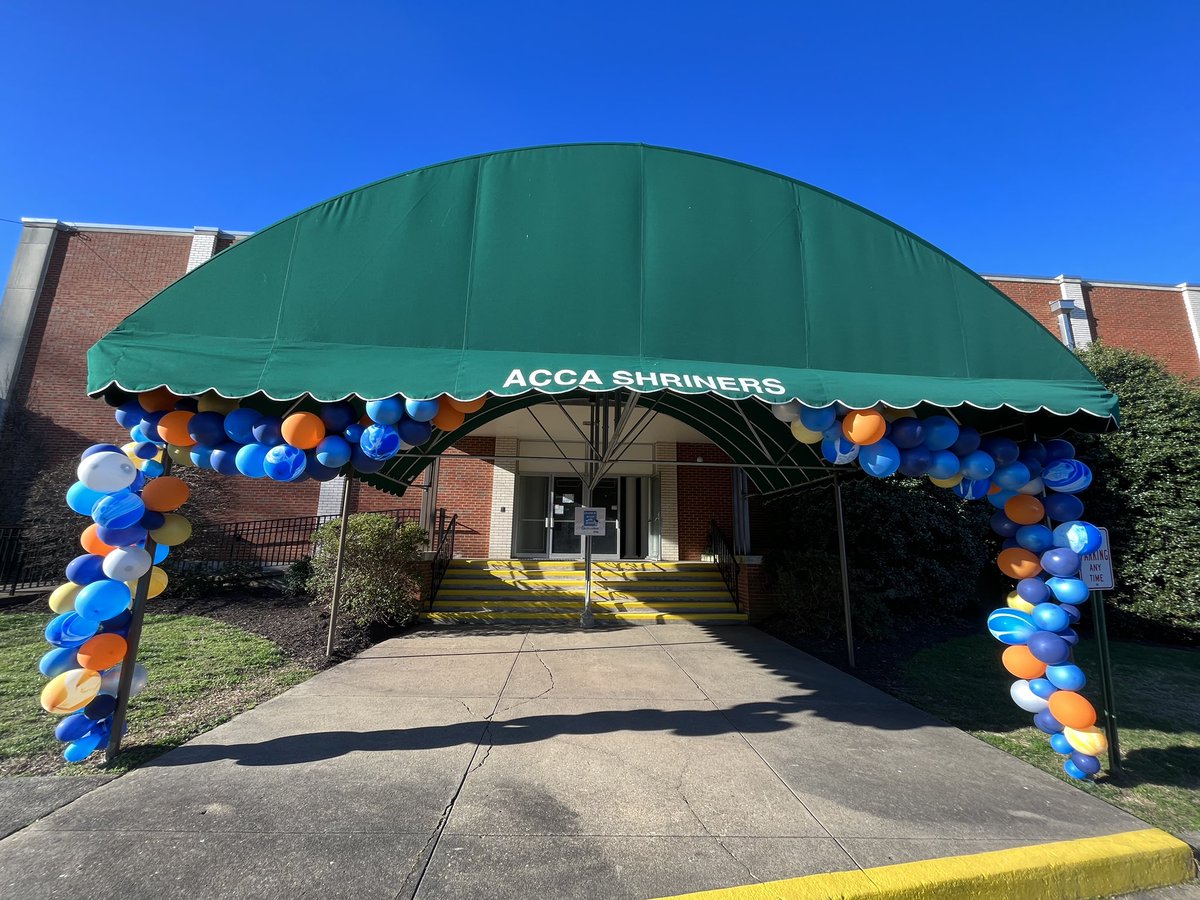 aburton__'s tweet image. Our first ballon arch, @CRichardsITC! #WomenInSTEM #EdTechRVA2023