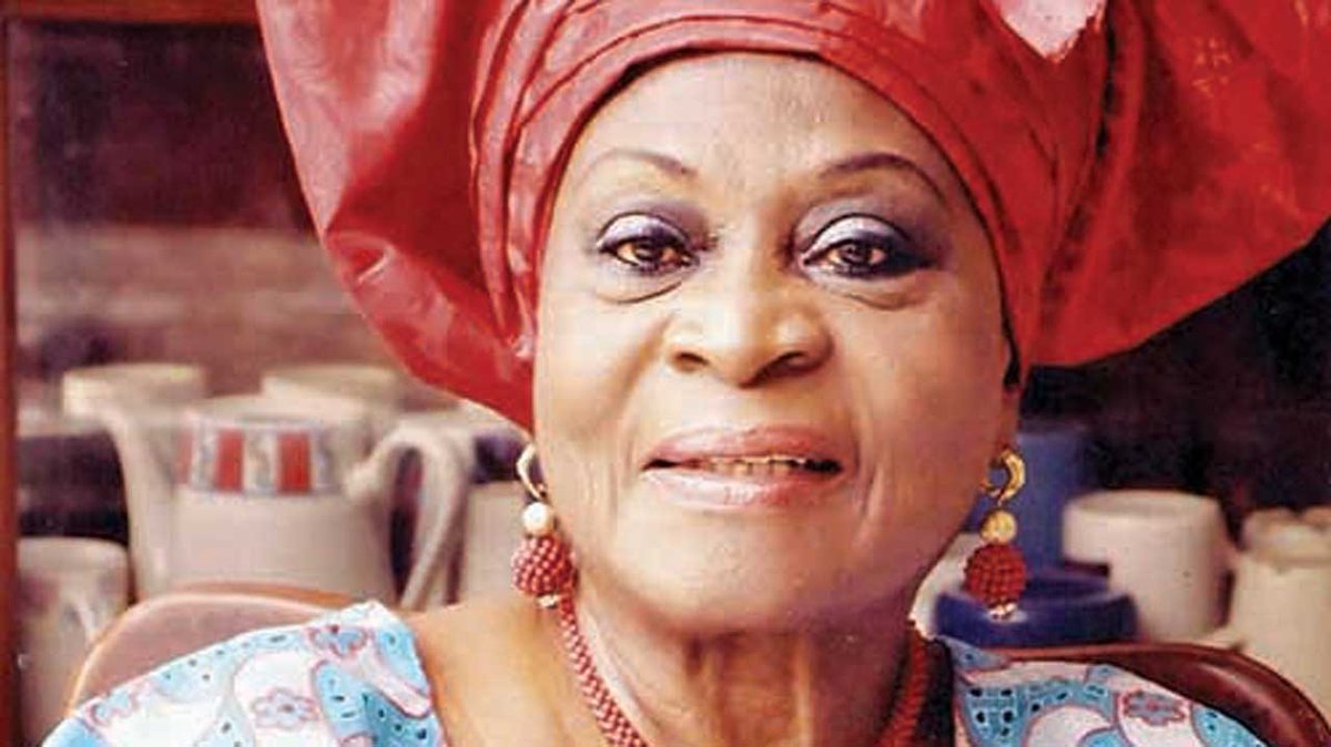 yabaleftonline's tweet photo. Deputy Governor to Bola Ahmed Tinubu; Mrs Kofoworla Bucknor endorses Labour Party's Gbadebo Rhodes-Vivour https://t.co/BPuAGfXud4