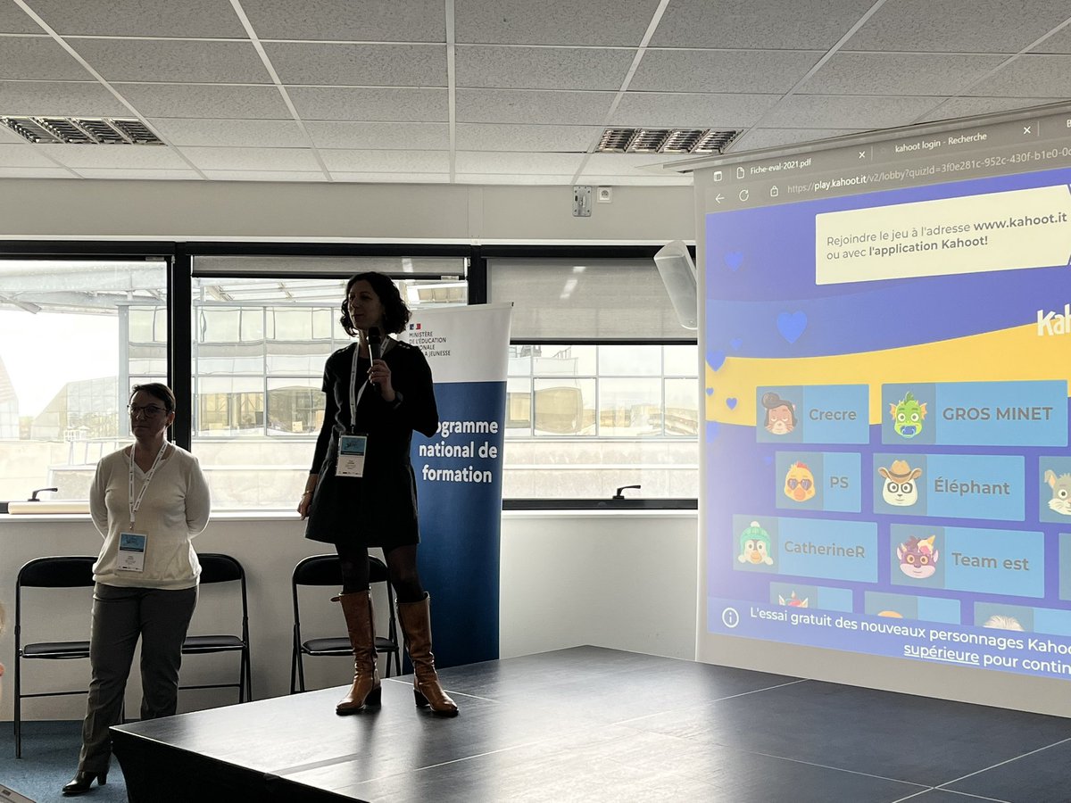 Présentation du déploiement <a href="/eTwinningFrance/">eTwinning France</a>  par les CORAC et le BAN <a href="/annelavigne5/">anne lavigne</a>  <a href="/eTw_Poitiers/">eTwinningPoitiers</a> <a href="/eTwinningacV/">eTwinning Versailles</a>  🇪🇺 Merci pour cette présentation ludique 👏