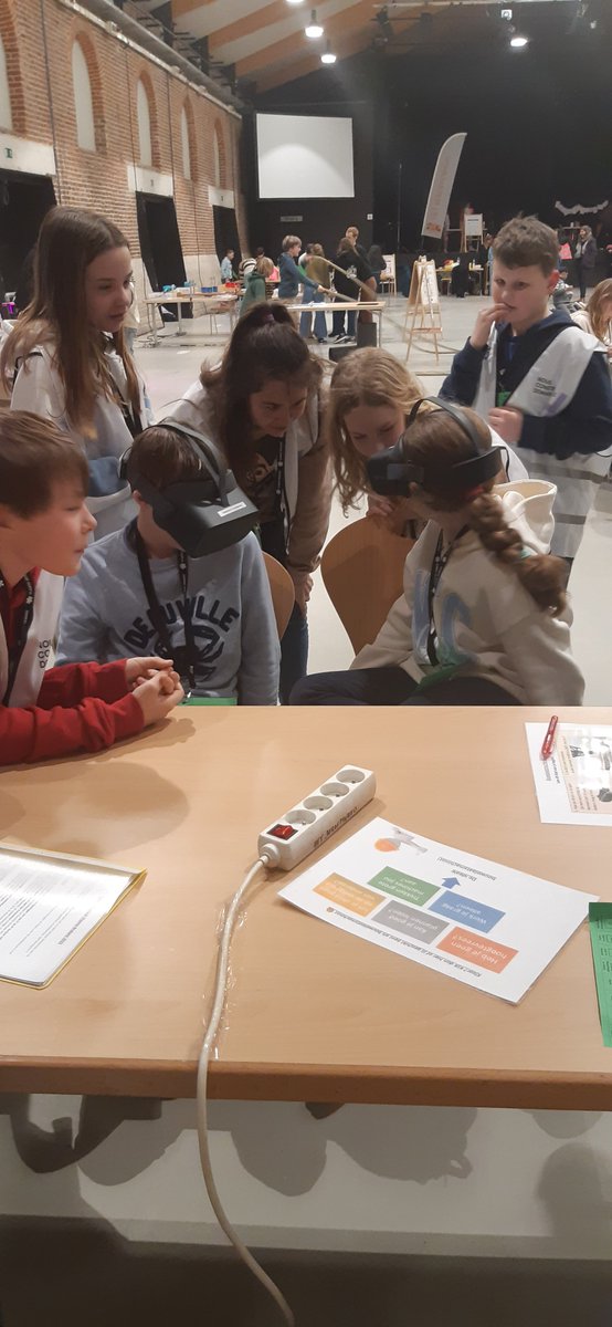 Constructiv (@constructivbe) on Twitter photo We stonden op het talentenfestival van <a href="/Beroepenhuis/">Het Beroepenhuis</a> en Vlaams-Brabant en lieten er kinderen uit Tienen spelenderwijs kennis maken met #debouw. Zo konden ze virtueel een #werf bezoeken en op een veilige manier kraanbestuurder spelen. Next stop: Halle op 23 en 24 maart 2023! We stonden op het talentenfestival van <a href="/Beroepenhuis/">Het Beroepenhuis</a> en Vlaams-Brabant en lieten er kinderen uit Tienen spelenderwijs kennis maken met #debouw. Zo konden ze virtueel een #werf bezoeken en op een veilige manier kraanbestuurder spelen. Next stop: Halle op 23 en 24 maart 2023!