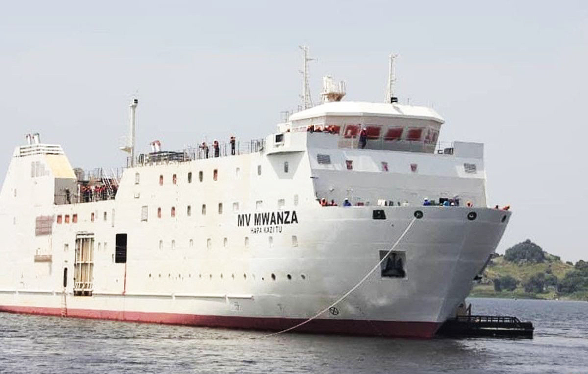 Tanzanian boat manufacturer Songoro Marine Transport Corp. Ltd has built one of the most advanced locally-made boats in East Africa, the Tawa Sea Cruiser. They also built MV Mwanza Hapa Kazi Tu, East Africa's largest freshwater vessel. These WaSwahili are on a winning streak🇹🇿👍🏿